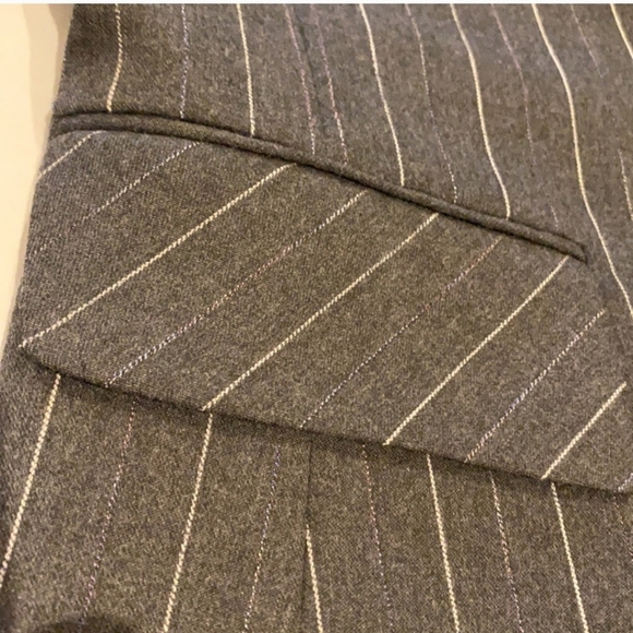 INC Gray & White Pinstripe Button Front Cropped Blazer Jacket Women Size 6 - Picture 4 of 11